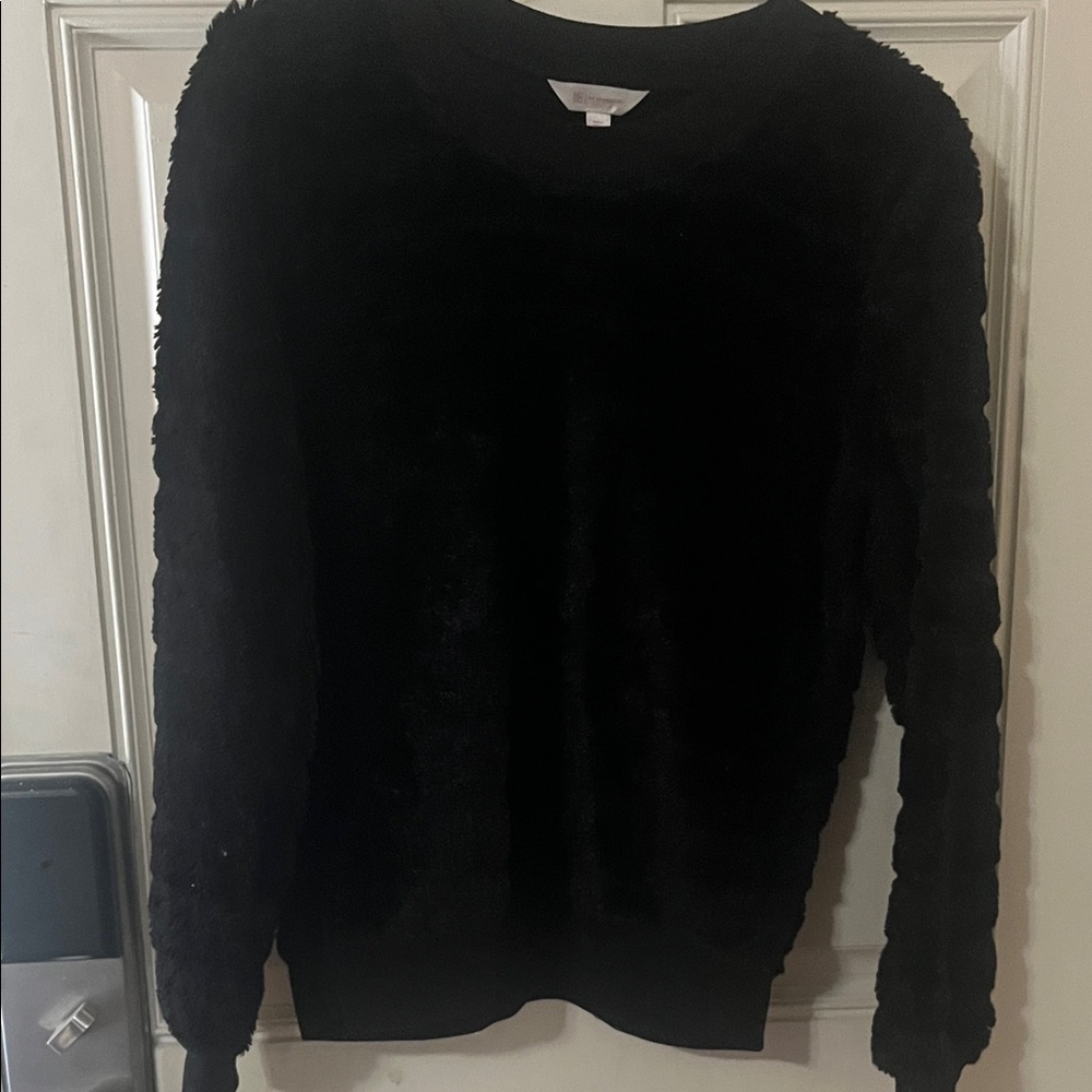 No Boundaries Black Soft Fluffy Sweater S